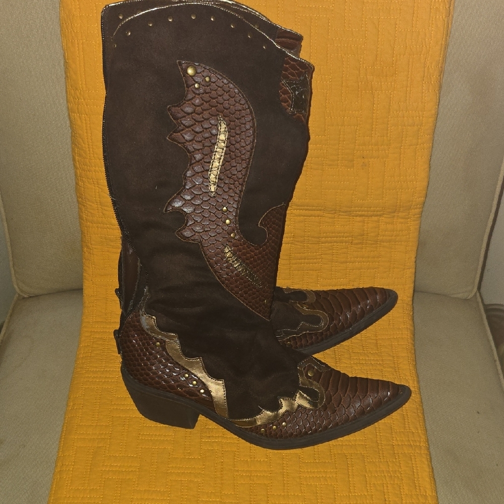HPLA Brown and Gold Western Boots